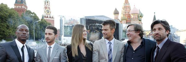 Images and Video from the Moscow Premiere of TRANSFORMERS: DARK OF THE MOON slice