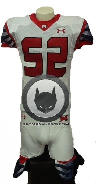 superman-vs-batman-football-jersey