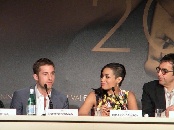 the-captive-press-conference-cannes (10)