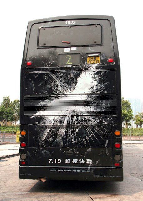 The-Dark-Knight-Rises-Bus-poster-billboard-Hong-Kong