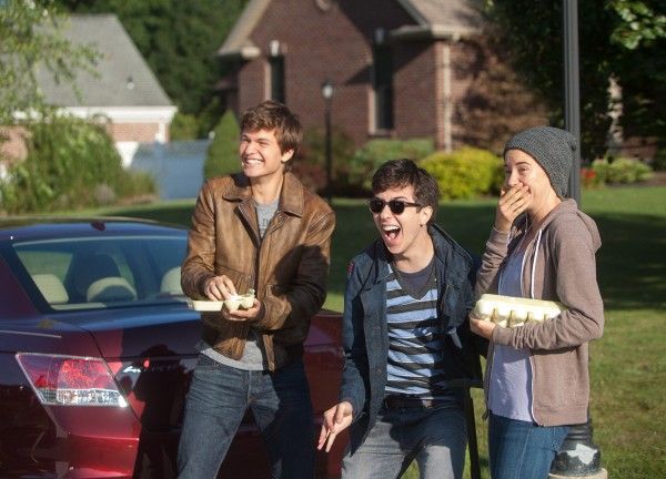 the-fault-in-our-stars-nat-wolff-shailene-woodley-ansel-elgort