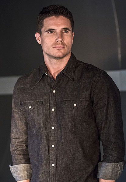 the-flash-robbie-amell