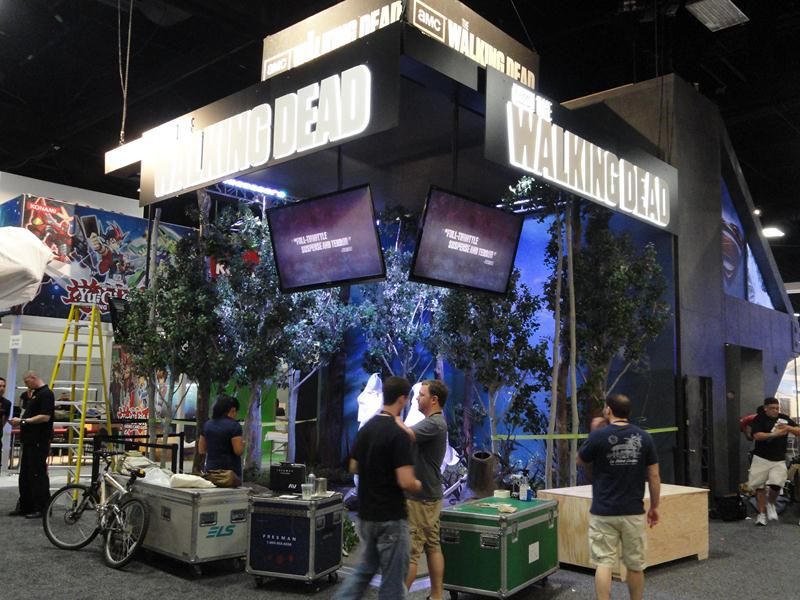 Comic Con Images of the Convention Floor Including IRON MAN 3, THE ...