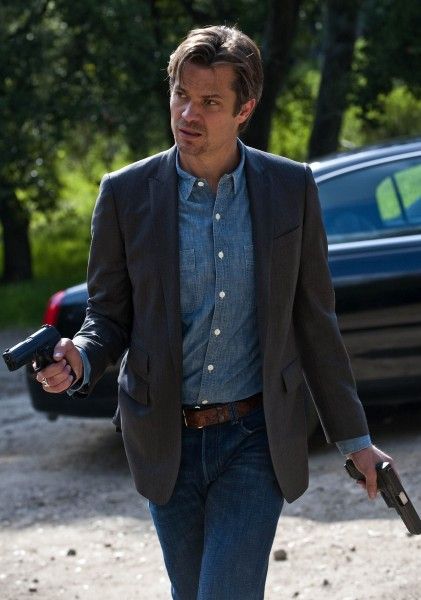 timothy-olyphant-justified-image-2