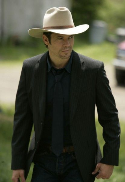 timothy-olyphant-justified-image-4