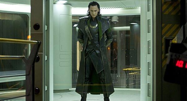 tom-hiddleston-the-avengers-image