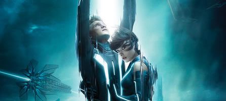 tron_legacy_movie_poster_final_slice_01