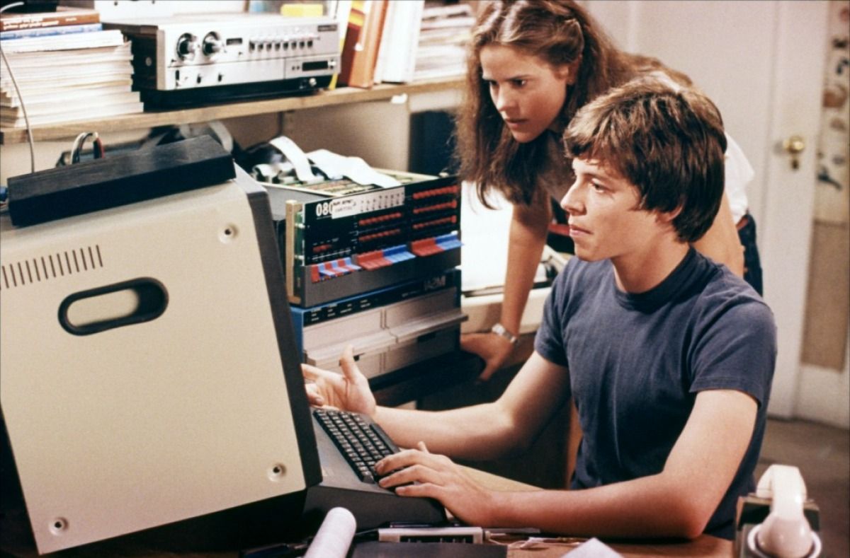 WarGames-Sheedy and Broderick on computer